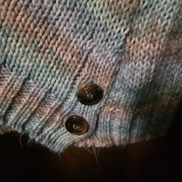 Cozy Multicolor Striped Women's Sweater - Picture 4 of 7